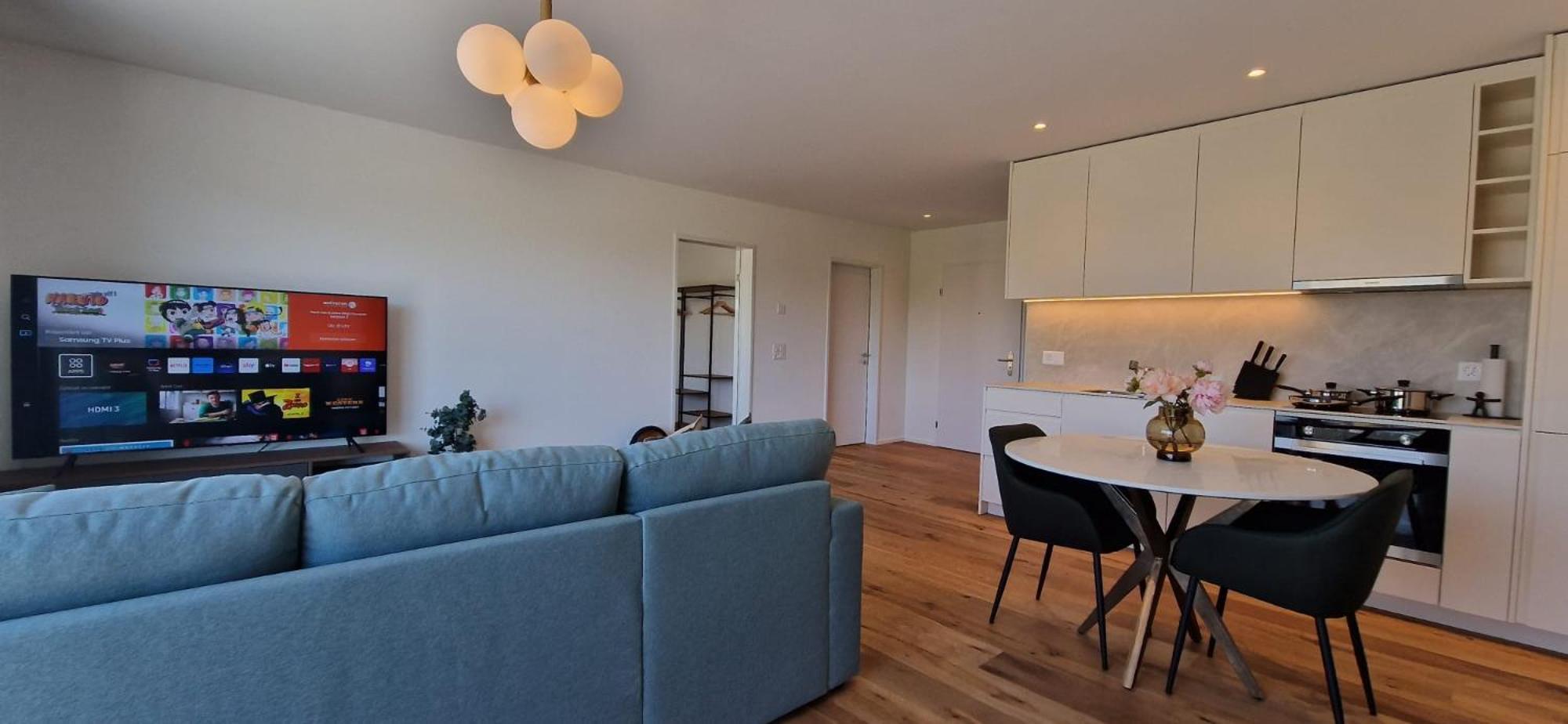 Visionary Hospitality Rothenburg, Lucerne - Premium Apartments With Free Parking, Washer, Kitchen, Terrace, 15' City Kültér fotó