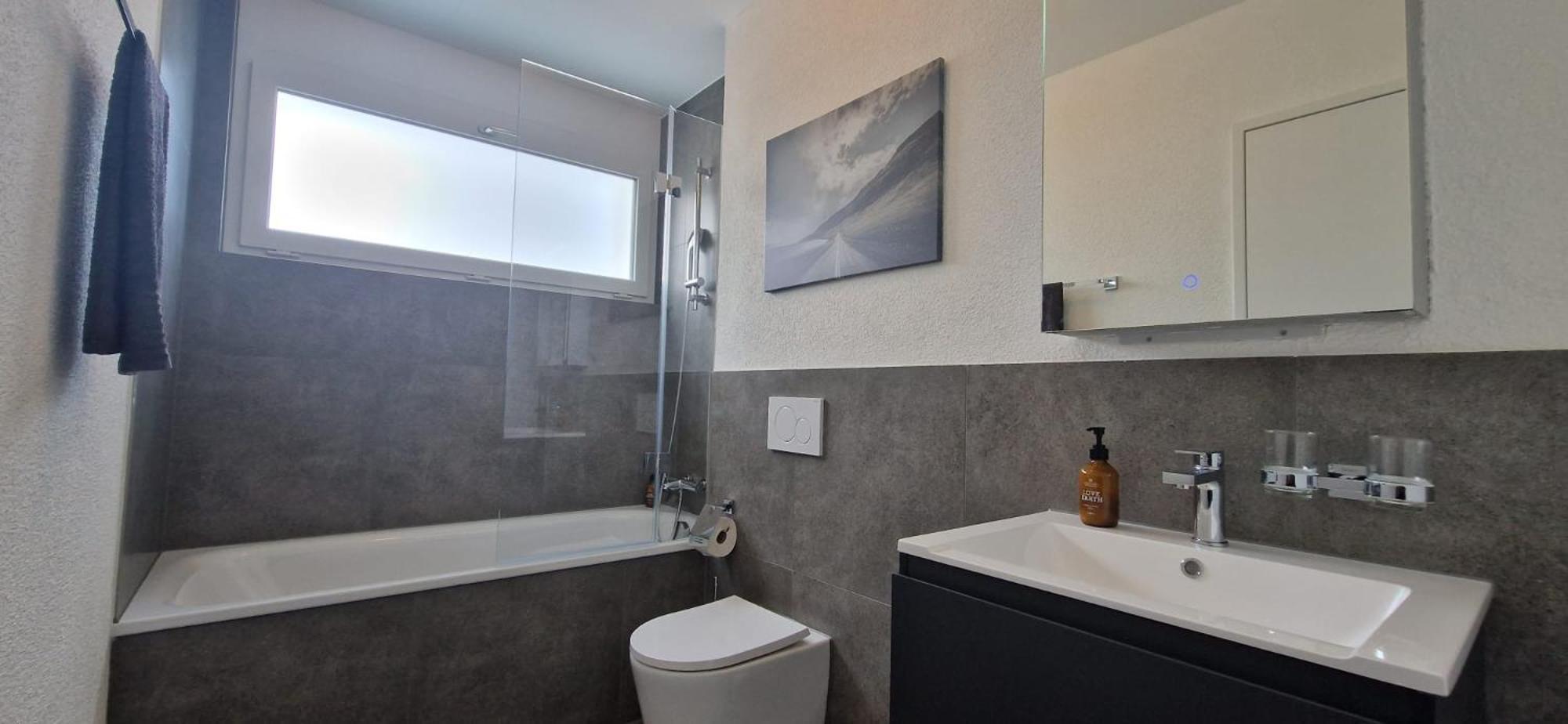 Visionary Hospitality Rothenburg, Lucerne - Premium Apartments With Free Parking, Washer, Kitchen, Terrace, 15' City Kültér fotó