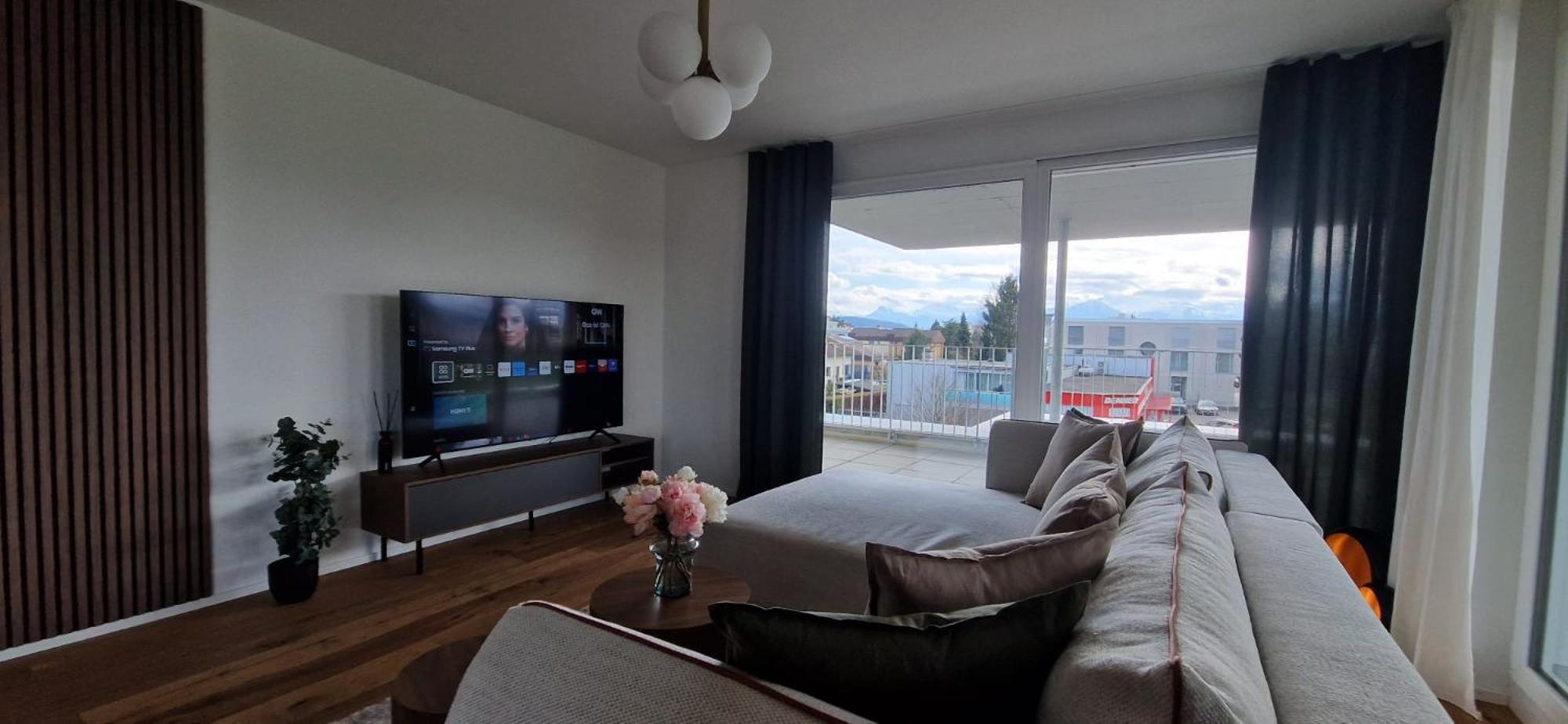 Visionary Hospitality Rothenburg, Lucerne - Premium Apartments With Free Parking, Washer, Kitchen, Terrace, 15' City Kültér fotó