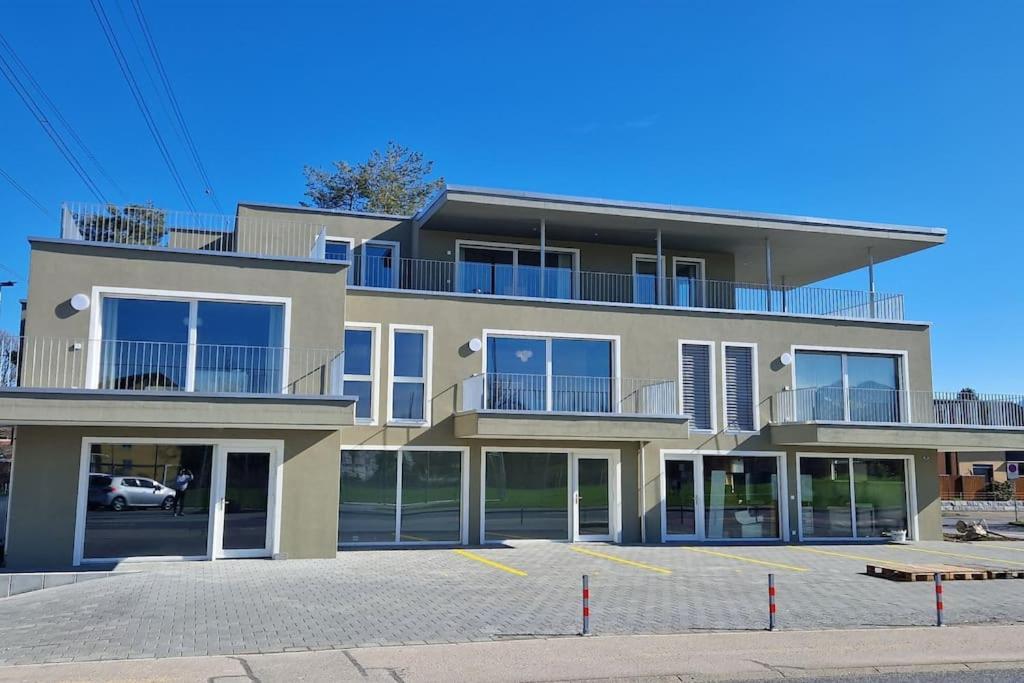 Visionary Hospitality Rothenburg, Lucerne - Premium Apartments With Free Parking, Washer, Kitchen, Terrace, 15' City Kültér fotó